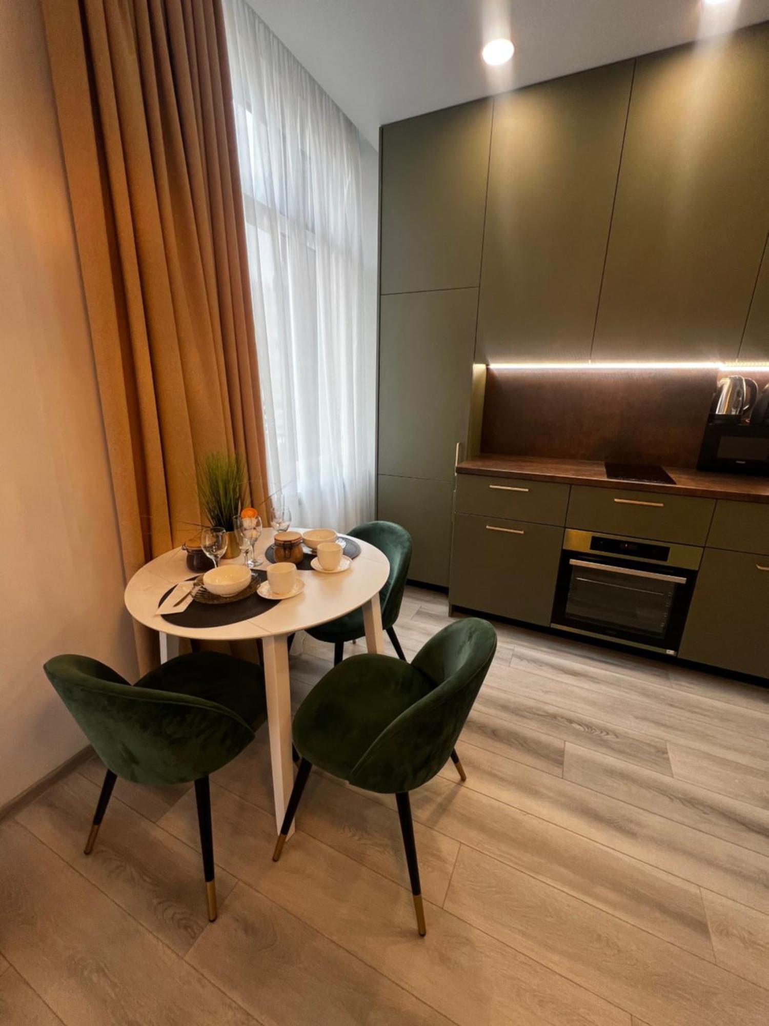 Chic Residence Apartament 1 Шяуляй Екстер'єр фото